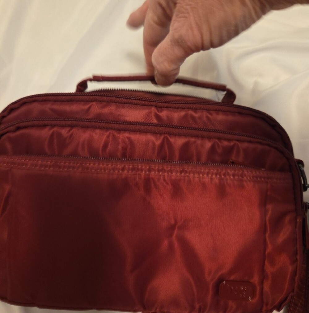 Lug Dark Red Scoop Crossbody - Picture 6 of 8
